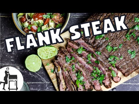 Flank Steak grillen - auf dem Gasgrill und Kohlegrill / Die Frau am Grill