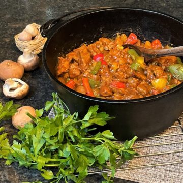 Jäger Gyros Metaxa Zwiebel Schaschlik Topf Rezept