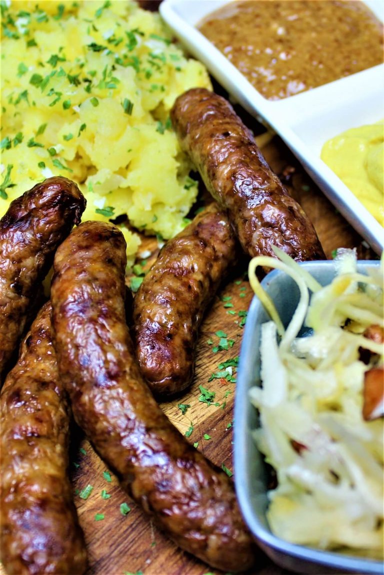 Reh-Bratwurst selber machen – Rezept für jedermann