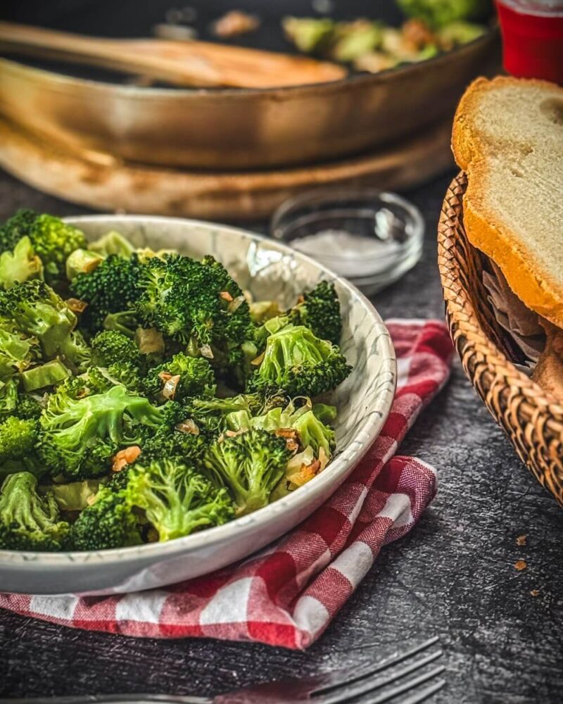 Brokkoli braten | Grundrezept fürs Superfood