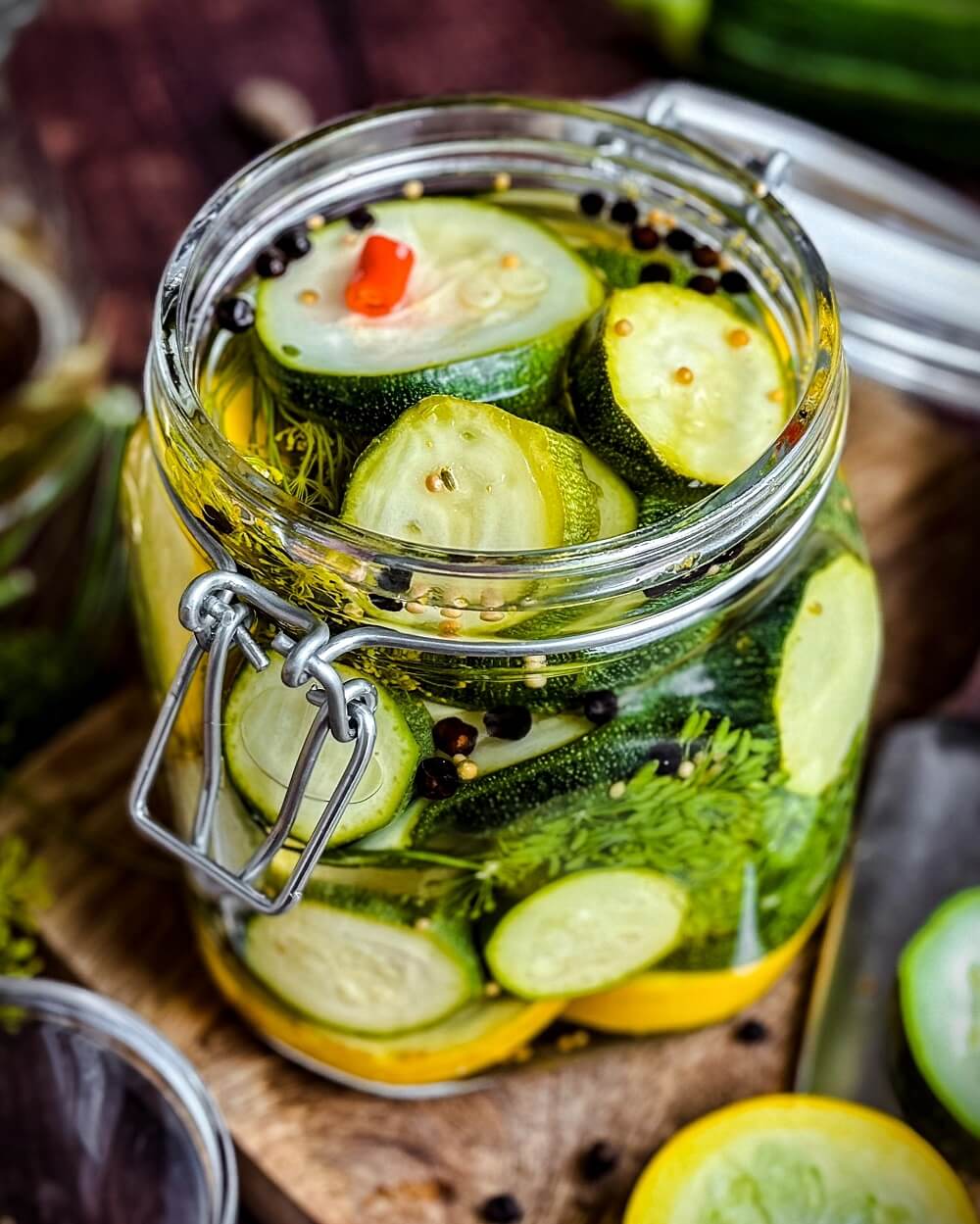 eingelegte zucchini