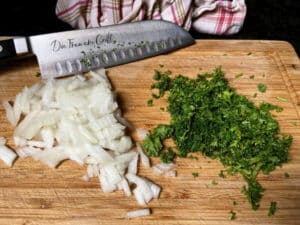 fleischsalat mit kartoffelsalat schritt 3