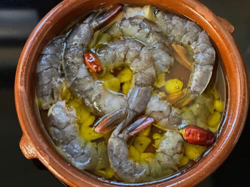 Spanische Gambas Pil Pil | Garnelen in Knoblauchöl
