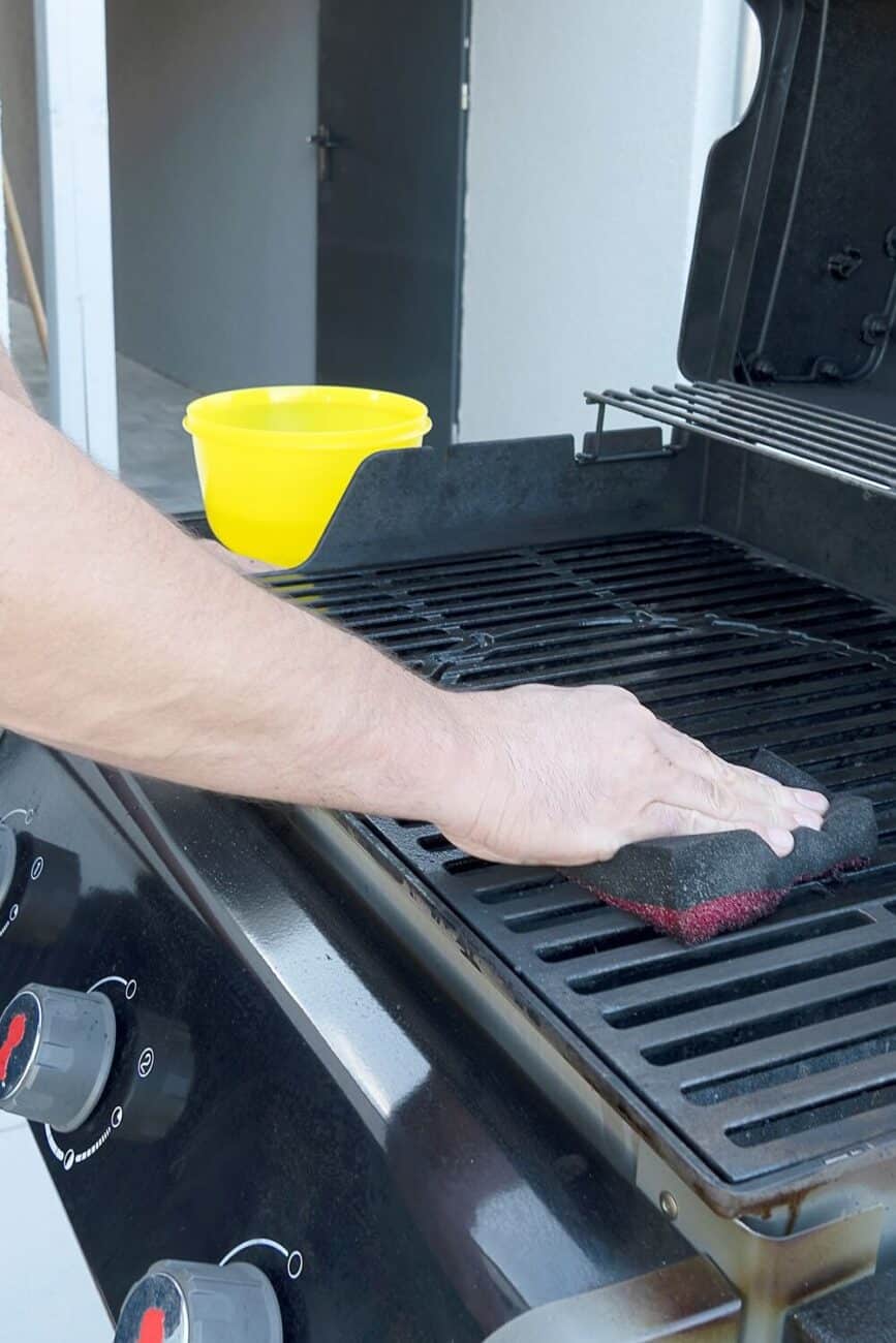 Grillrost reinigen wie die richtige Reinigung funktioniert