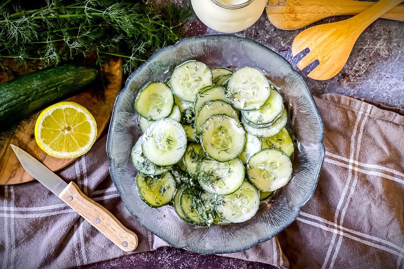 gurkensalat mit sahne
