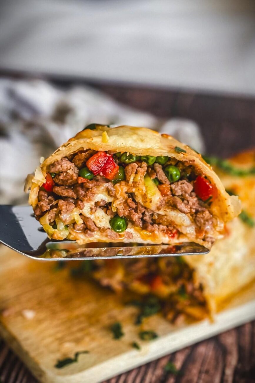 Blätterteig mit Hackfleisch | schneller Hackstrudel