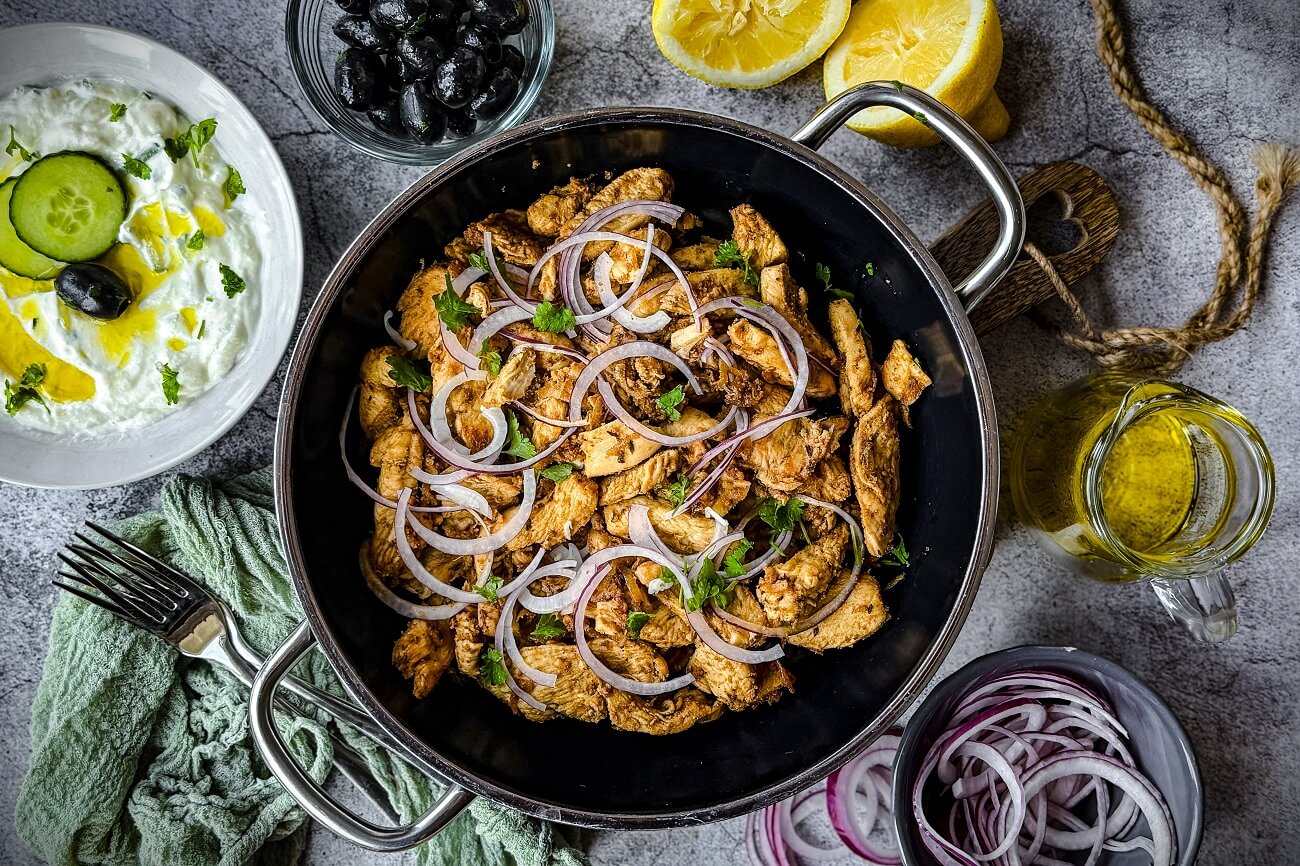 Hähnchen Gyros Pfanne | schnelles griechisches Rezept