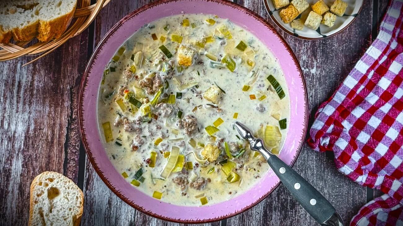 Käse Lauch Suppe Rezept | klassisch & schnell