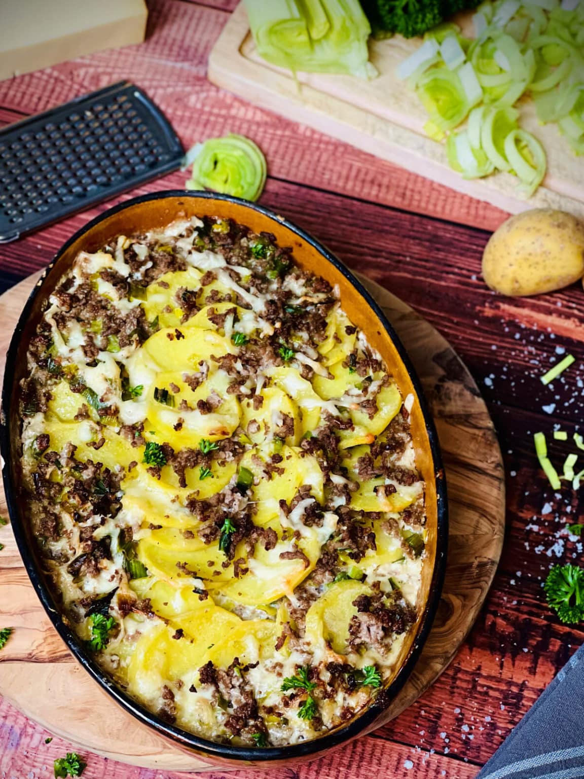 Kartoffelauflauf Mit Gekochten Kartoffeln Und Hackfleisch Kartoffelauflauf mit Hackfleisch | Großartiges Familien Rezept