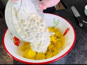 kartoffelsalat mit mayonnaise zubereitung 9