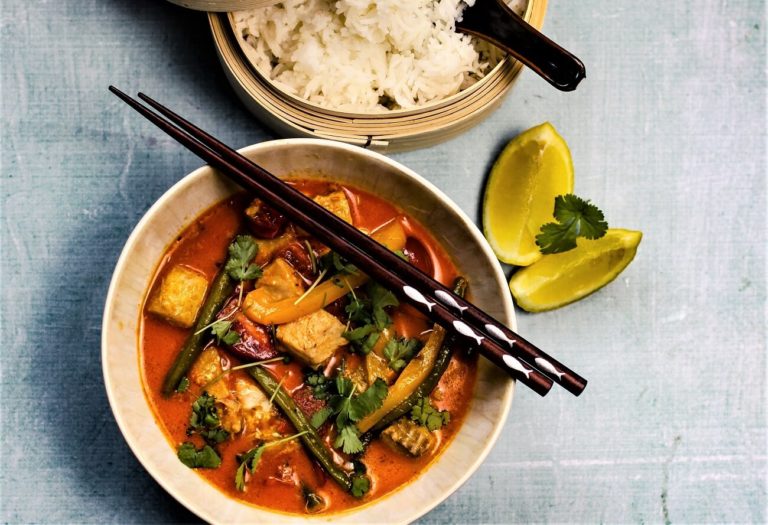 Lachs Curry: ein leckeres Fischgericht für alle Asia-Fans