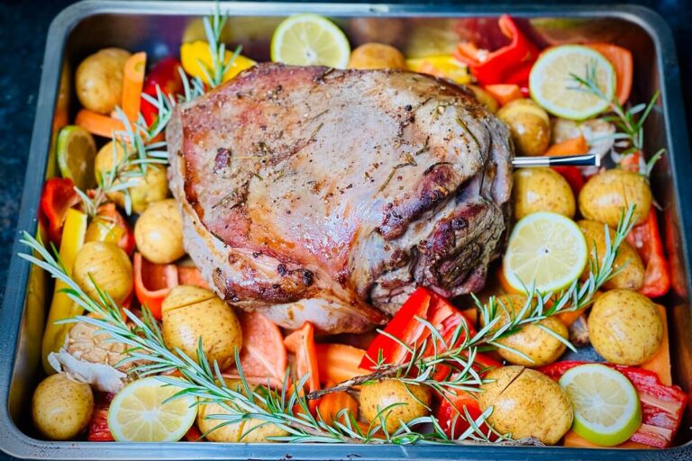 Wie Lange Braucht Eine Lammkeule Im Backofen Lammkeule im Backofen | mit feiner Soße