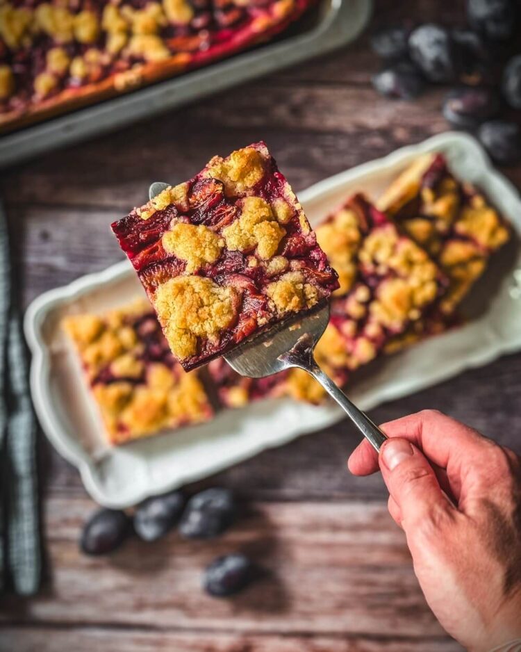 Zwetschgendatschi mit Streusel | saftig & lecker Zwetschgendatschi mit Streusel | saftig & lecker