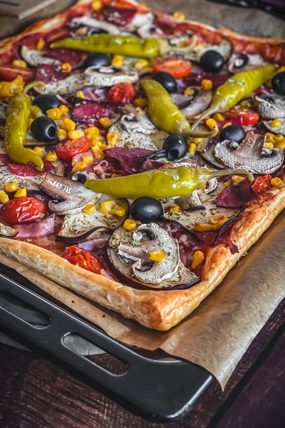 pizza mit blaetterteig