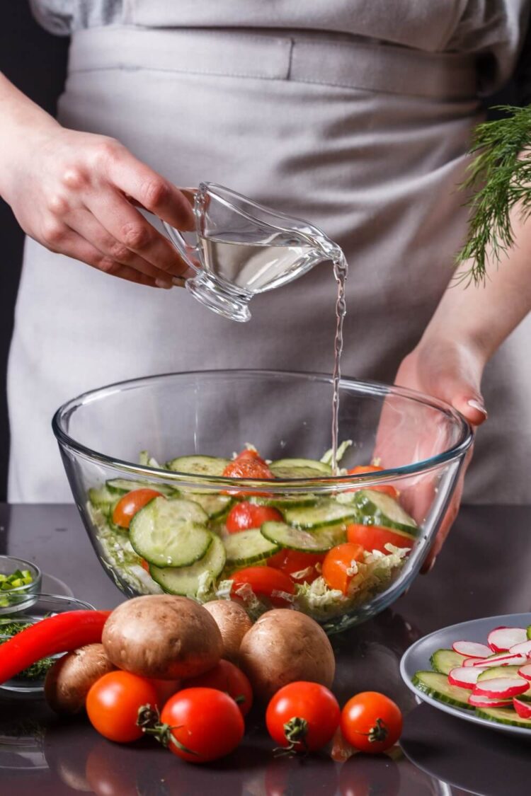 Welchen Essig für welches Salat Dressing verwenden?