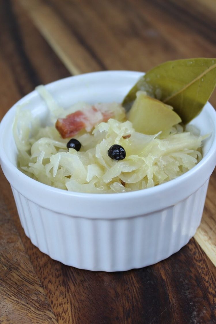 Sauerkraut verfeinern eine Winterbeilage Die Frau am Grill