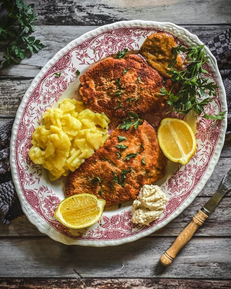 Schne Berbackenes Schnitzel Rezept Bild