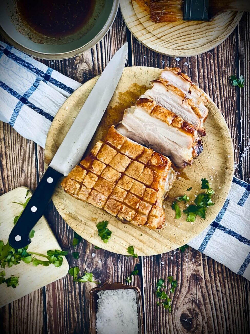 Schweinebauch grillen im Stück diefrauamgrill.de