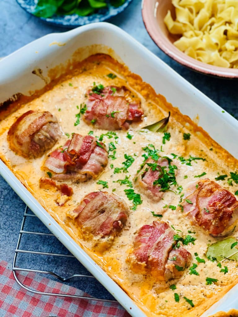 Schweinefilet Im Speckmantel Im Backofen Ohne Anbraten Schweinefilet im Speckmantel | Klassiker leicht gemacht