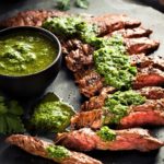 skirt steak grillen - die frau am grill (1)