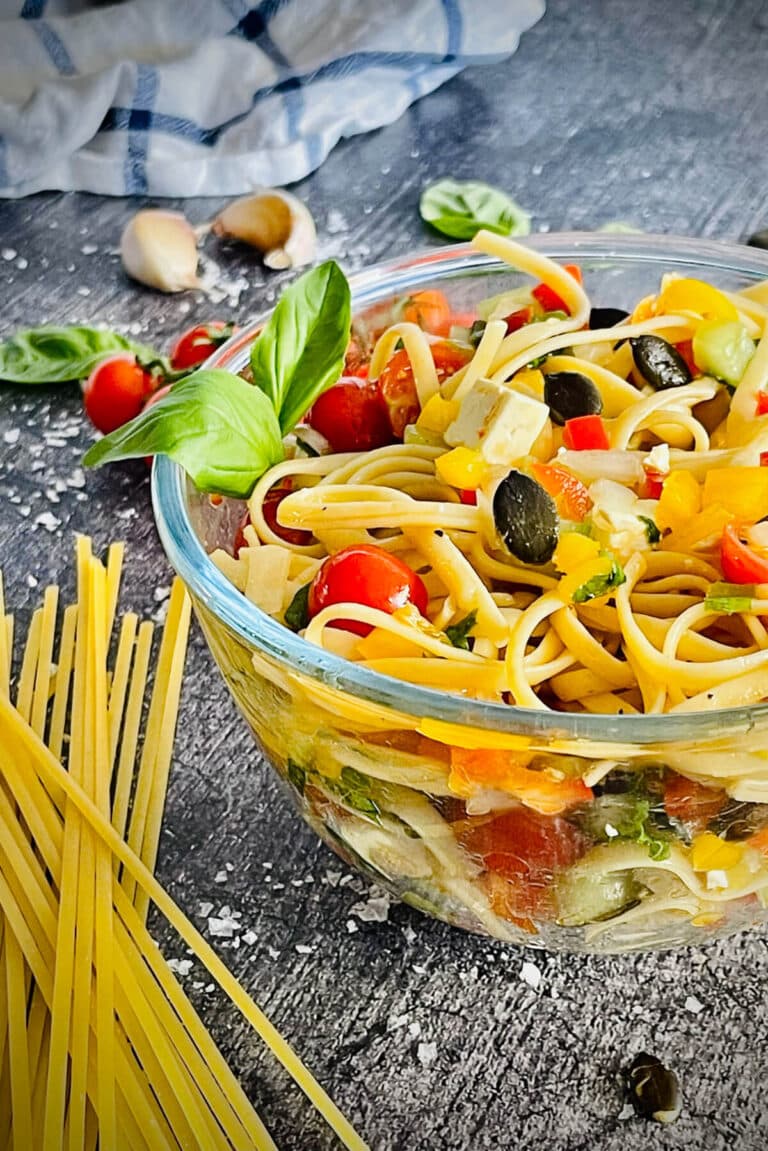 Spaghettisalat Mit Knoblauch Und Salatkrnung