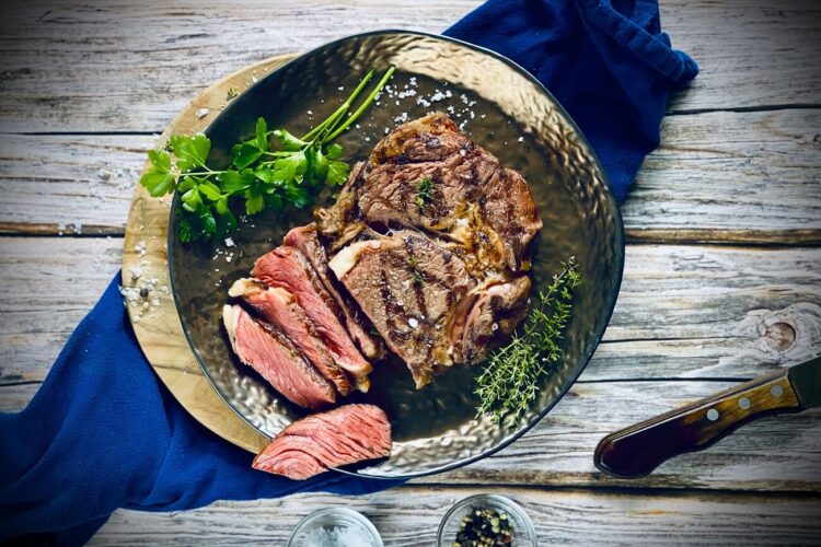 Rib Eye Steak Braten Perfekte Steak in der Pfanne