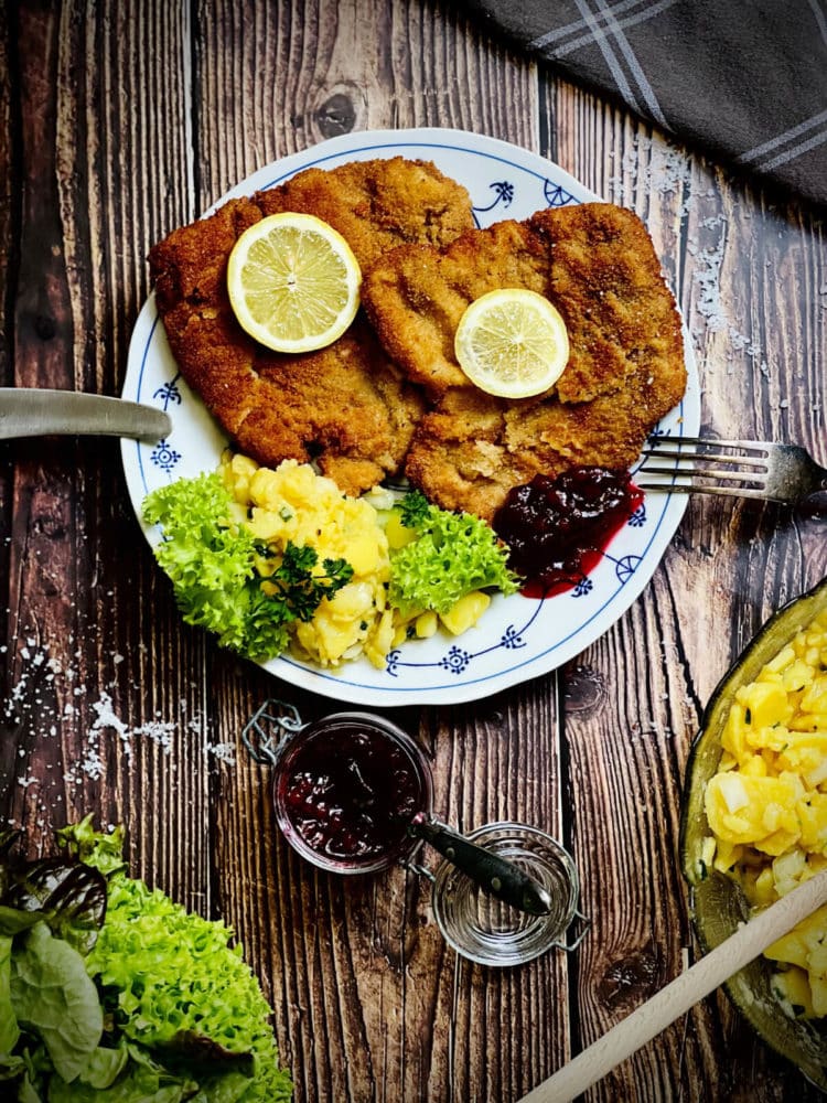 Wiener Schnitzel | Original Rezept in 3 Schritten | diefrauamgrill
